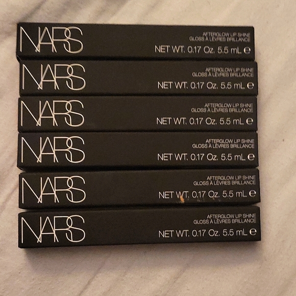 *HP* NARS Lip Shine - Chelsea Girls - Picture 4 of 6